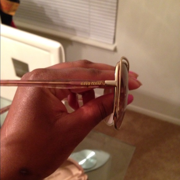 Miu Miu sunglasses! Authentic!! - Picture 2 of 4