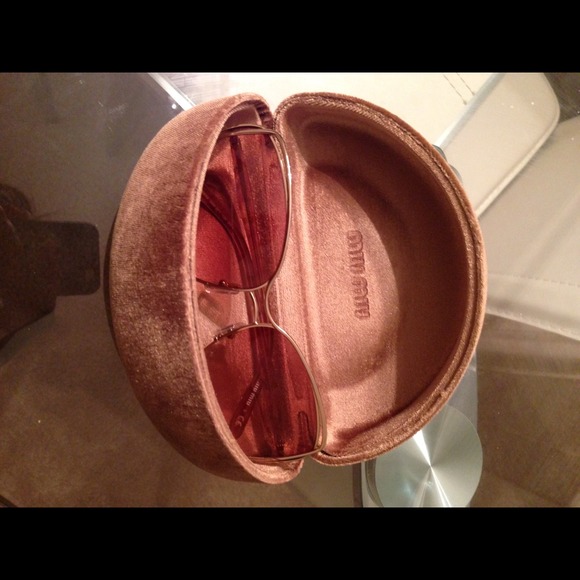 Miu Miu sunglasses! Authentic!! - Picture 3 of 4