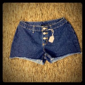 No Boundaries Shorts