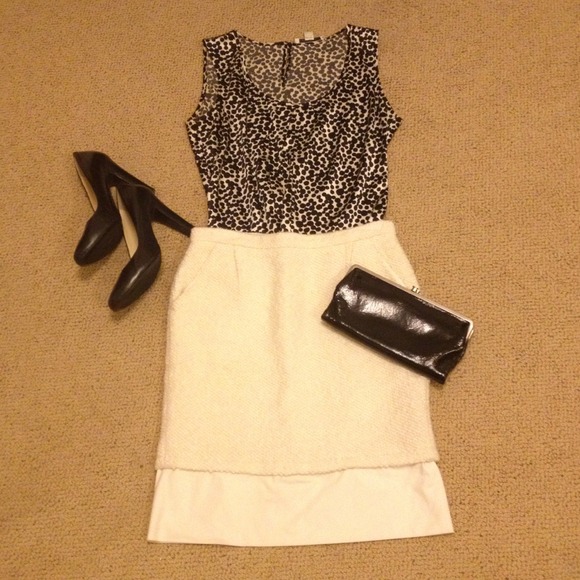 ***Sold in bundle*** Polka-dotted Silk Blouse