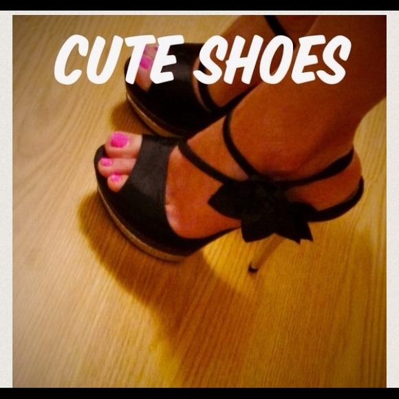 Shoes - 📍Sold📍