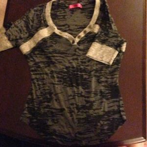 Printed short sleeved top