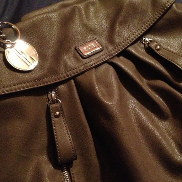 Like new Elle purse shoulder bag