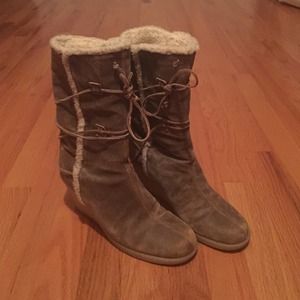 Michael kors boots size 6.5