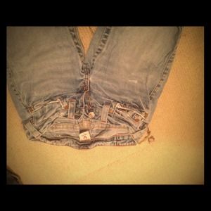 TRUE RELIGION SIZE 25