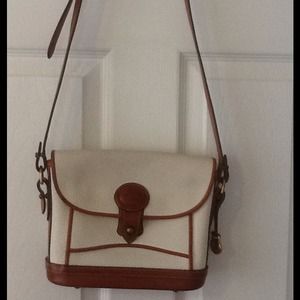 Dooney & Bourke cross body bag