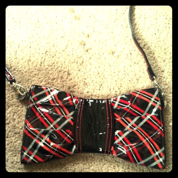 Frill by Vera Bradley Clutch w/ Shoulder Strap