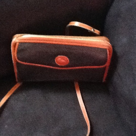 Sold - Picture 1 of 4