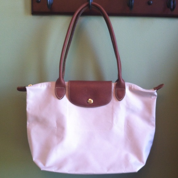 Authentic Longchamp Le Pilage Medium