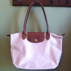 Authentic Longchamp Le Pilage Medium