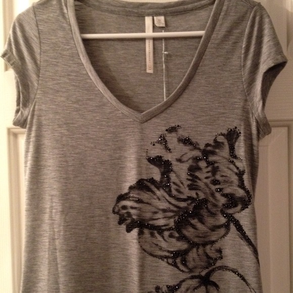 Embellished graphic tee-brand new!