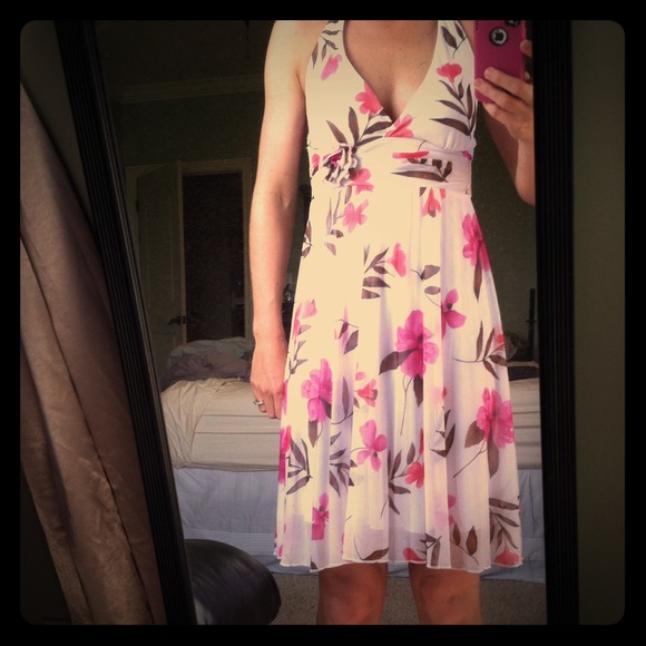 Summer Dress! - Picture 1 of 3