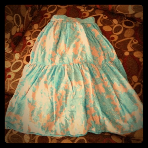 ***Trade***Large grey and teal skirt