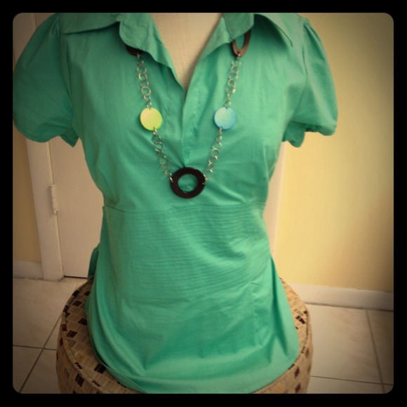 Tie back green top size XL - Picture 1 of 1