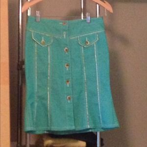 Bebe sea green skirt