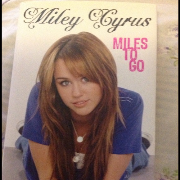Miley Cyrus Miles To Go book - Picture 1 of 3