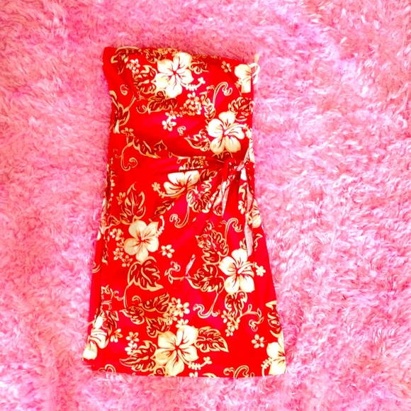 REDUceD!!Red and white Hawaiian print dress