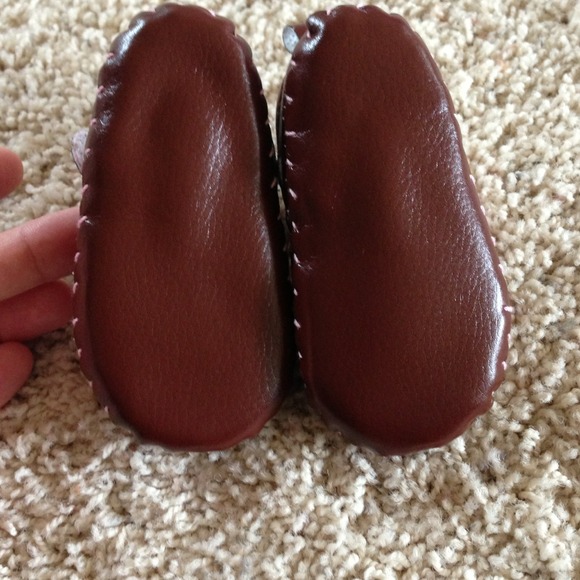 Cute brown and pink dress shoes size 6-9 months - Picture 3 of 4