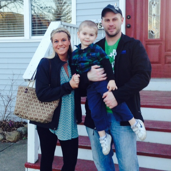 Meet your seller/ buyer ! - Picture 2 of 3