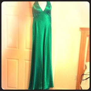 Le Femme gown in Emerald