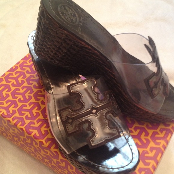 Tory Burch's best wedges ever!
