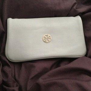 Tory Burch clutch white inspired