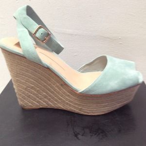 REDUCED! Dolce Vita mint suede espadrilles
