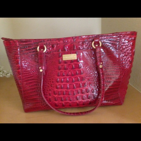 BRAHMIN Handbags - REDUCED-Beautiful red Brahmin bag