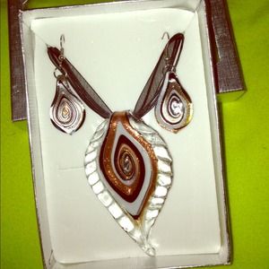 Murano necklace and earrings set