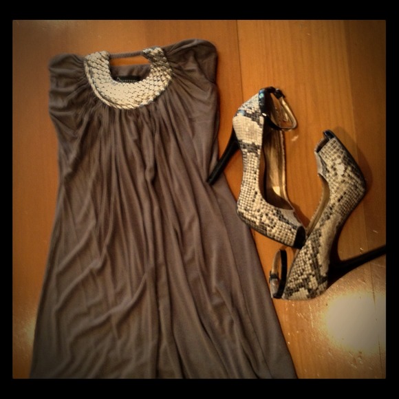 *SOLD*Forever 21 smokin hot dress!