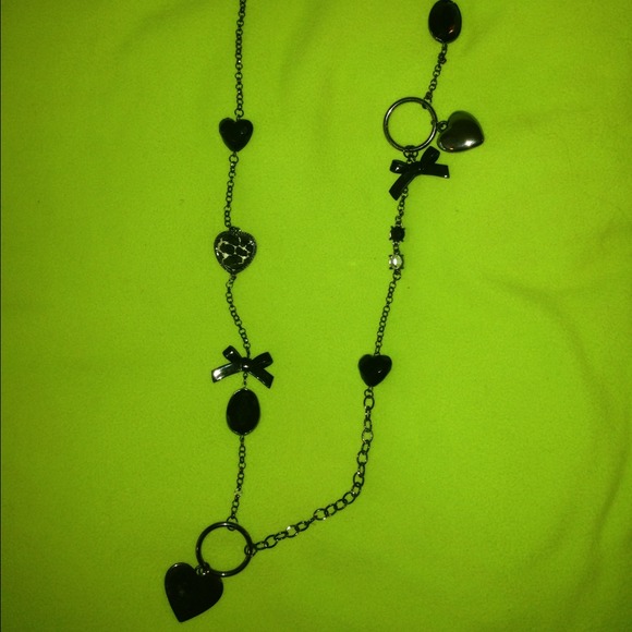 Trendy long necklace