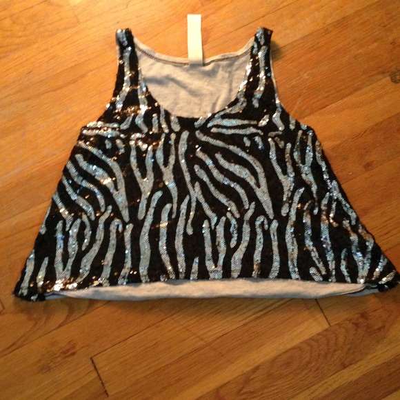 Sequined silver/grey/black crop top