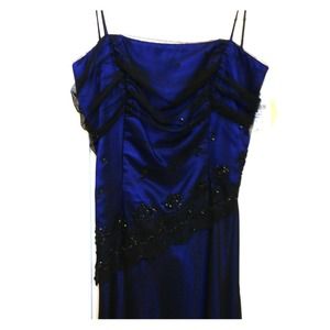 Brand new! Stunning gown by Windsor!