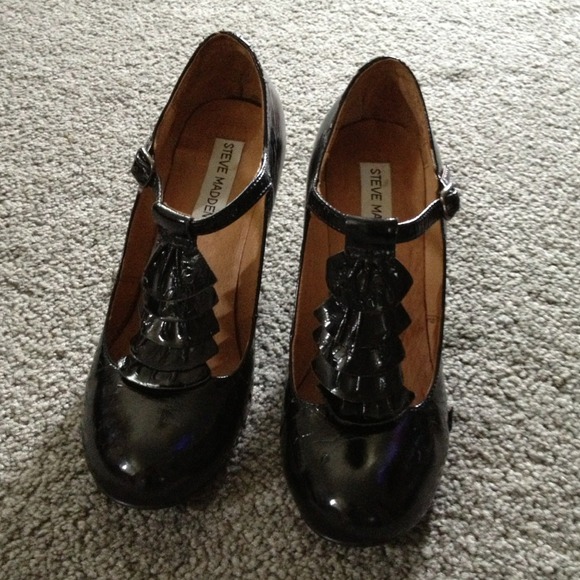 RESERVED for stylerk. Steve Madden Mary Janes