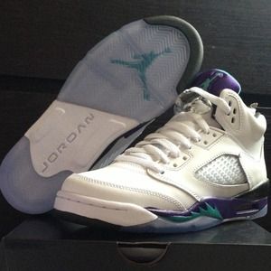 🔴🔴 SOLD 🔴🔴 Air Jordan 5 Grape 🍇