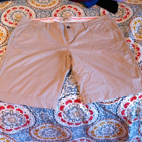 Bermuda Khakis