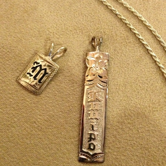 Beautiful Hawaiian pendent /chain!!sterling silver