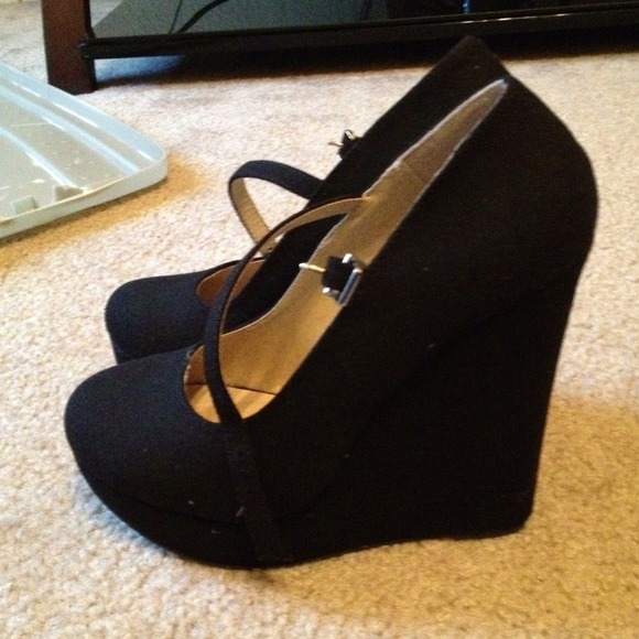 🎀Black Wedges🎀