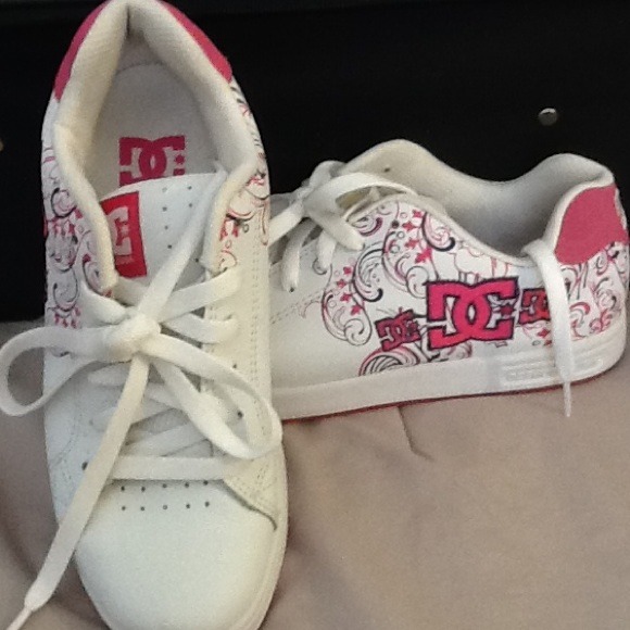 Women's DC shoes!