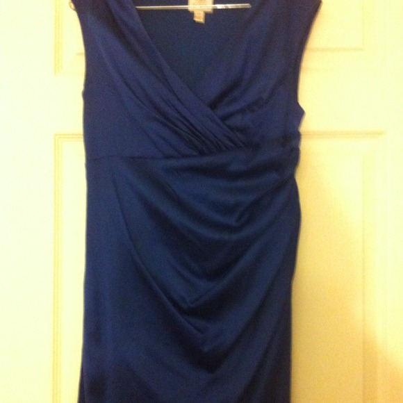 Sleeveless overlap dress