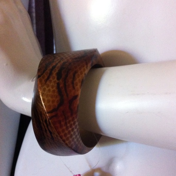 Python Skin Bracelet - Picture 4 of 4