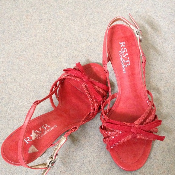 Shoes - Picture 1 of 1