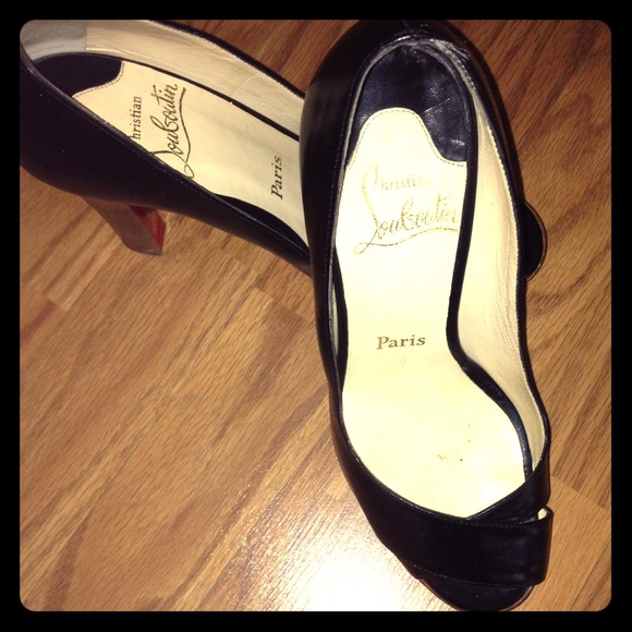 REDUCED authentic Christian Louboutin shoes