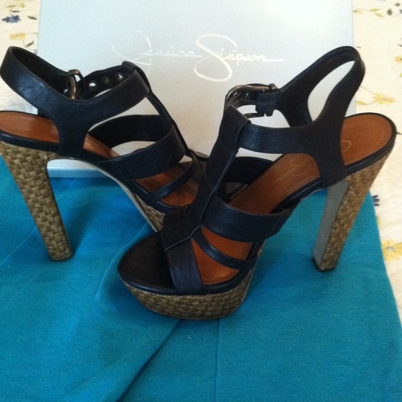 Jessica Simpson Shoes - ✨Jessica Simpson Shoes...just like new💞