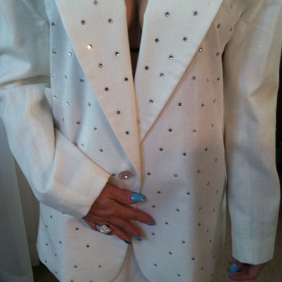 Formal suit PRICE REDUCED🎀 - Picture 2 of 4