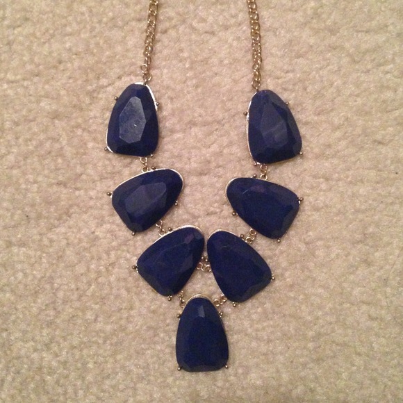 Blue necklace - Picture 3 of 4