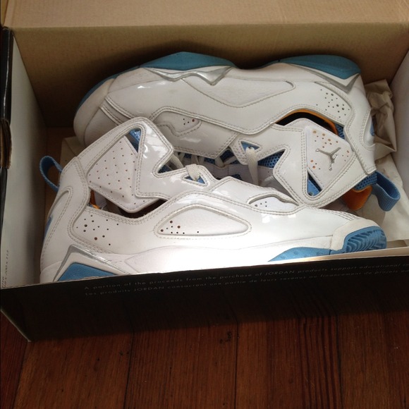 Jordan True Flights size 4.5Y