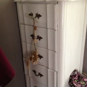 Broyhill lingerie chest