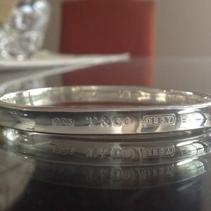 T & Co. Bangle bracelet