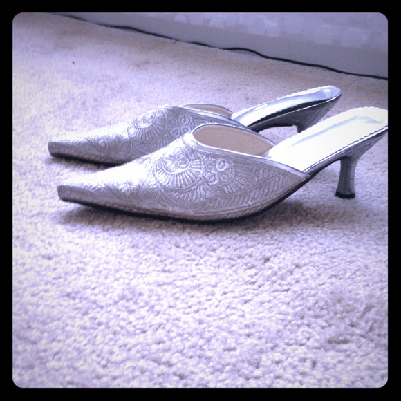 ***Reduced****Sandal